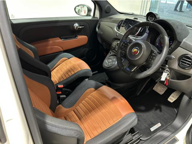 アバルト595コンペティツィオーネ