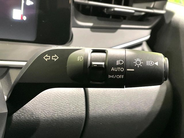 �y�I�[�g���C�g�z����̖��邳�ɉ����Ď����Ńw�b�h���C�g�̓_���E�������ł���@�\�ł�!���C�g�̕t���Y��E�����Y��Ȃǂ������Ȃ�A�J�̓���[���̑��s�����S!�g���l���ʉߎ����֗��ł��ˁ�