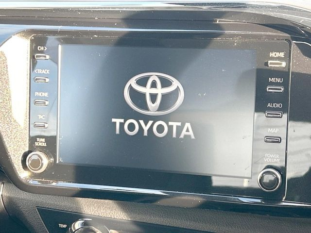 �y�����i�r�z�l�C�̏����i�r�𑕔����Ă���܂��B�i�r�̎g���₷���͂������A�I�[�f�B�I�@�\���[��!�L�����v�◷�s�͂������A�ʋ΂┃�����ȂǕ��i�̃h���C�u���y�����Ȃ�͂���