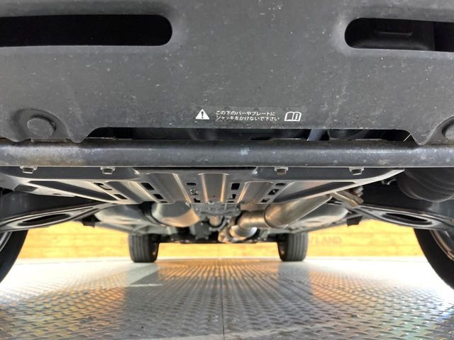 ����肪���ꂢ�Ȃ����ɁA�h�K���H�̎{�H���I�X�X���B�~��n��͂������A���ݕ��ɂ��Z���̕���A��Ń}�����E�E�B���^�[�X�|�[�c���������ɂ��D�]���������Ă���܂��B