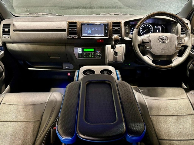 ハイエースバン2.8 スーパーGL ダークプライムII ロング ディーゼル 4WD