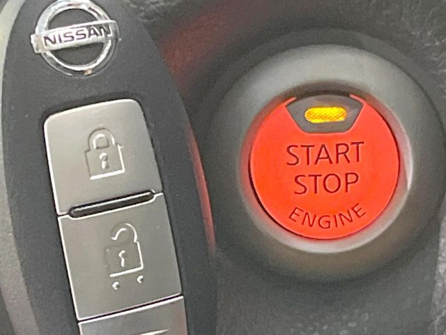 �y�C���e���W�F���g�L�[�z�J�o����|�P�b�g�ɓ��ꂽ�܂܂ł��h�A�̎{���E�������\�ȃX�}�[�g�L�[�𑕔��B�G���W���̃I���E�I�t�����J�M�����o���K�v����������Ƃ��Ă��֗��ł���