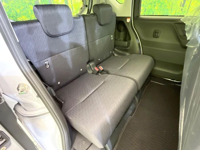 ���i���ȃI���W�i���t���A�}�b�g���I�v�V�����ɂĂ��p�ӂ��Ă���܂��B���D���ȃf�U�C����J���[�����Ԃɍ��킹�đI��ł����������Ƃ��ł��܂���