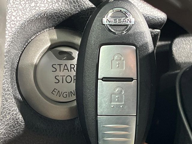 �y�C���e���W�F���g�L�[�z�J�o����|�P�b�g�ɓ��ꂽ�܂܂ł��h�A�̎{���E�������\�ȃX�}�[�g�L�[�𑕔��B�G���W���̃I���E�I�t�����J�M�����o���K�v����������Ƃ��Ă��֗��ł���