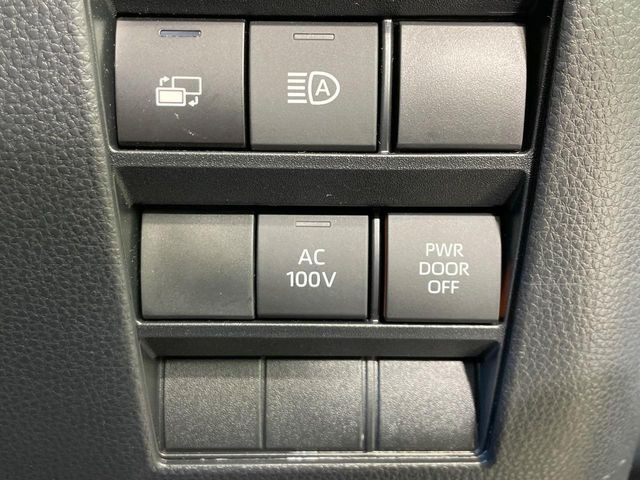 �y�A�N�Z�T���[�R���Z���g�z�L�����v��X�|�[�c�A�A�E�g�h�A�ł̃A�N�e�B�r�e�B�͂������A�ЊQ�E��d�̍ۂɏ����ɂ��Ȃ�AC100V�R���Z���g�𑕔���P�[�^�C��^�u���b�g�A�Q�[���@��̏[�d�ɂ�