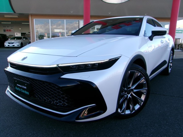 クラウンクロスオーバー2.5 G アドバンスト レザー パッケージ E-Four 4WD