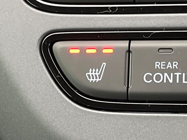 �y�V�[�g�q�[�^�[�z�������ɏd�󂷂�V�[�g�q�[�^�[!�G�A�R����葁�����܂��Ă����̂Ŋ�����̐l�����S�ł��ˁ�G�A�R���̉����͊������邩����A�Ƃ������ɂ����������߂ł��B