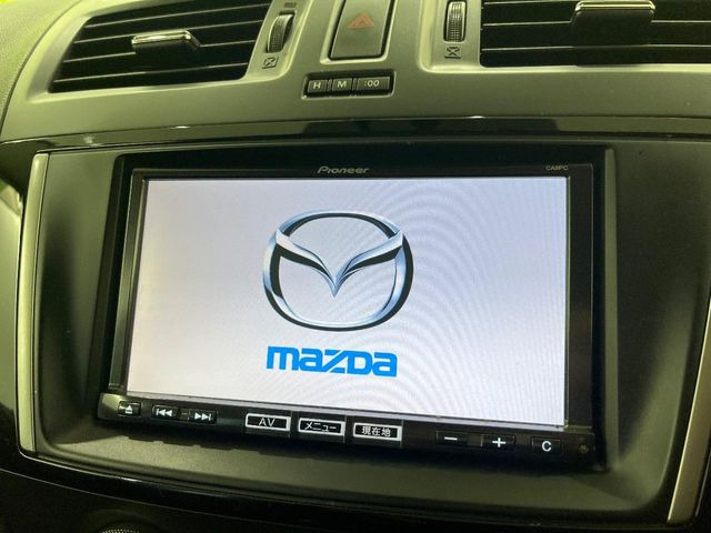 �y�����i�r�z�l�C�̏����i�r�𑕔����Ă���܂��B�i�r�̎g���₷���͂������A�I�[�f�B�I�@�\���[��!�L�����v�◷�s�͂������A�ʋ΂┃�����ȂǕ��i�̃h���C�u���y�����Ȃ�͂���