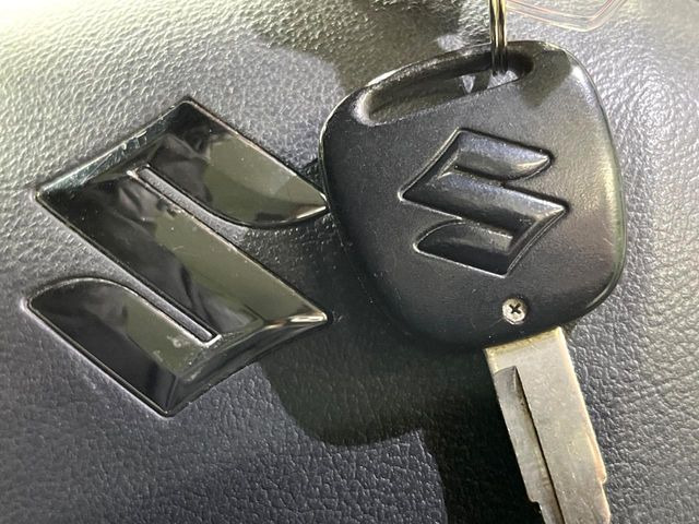 �y�L�[���X�z�������ꂽ�ꏊ����ł��{�^����Ńh�A�̊J���E�{�����ł���̂łƂ��Ă��֗�!�h�A�̌�������ɏ������邱�Ƃ�����܂����