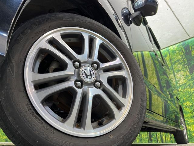 �y����14�C���`�A���~�z�C�[���z�O�ςɃ}�b�`���������A���~�z�C�[���𑕒����Ă���܂��B�e��ЊO�A���~�z�C�[����A�X�^�b�h���X�^�C�����戵�����Ă���܂��B���񂲑��k����������