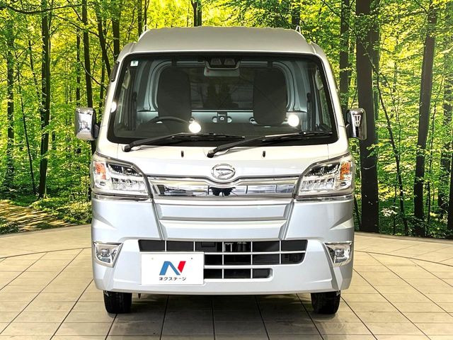 ���Ђł́A�S�ԁw�C�����Ȃ��x�̂��Ԃ̂ݎ�舵���Ă���܂��B��C�o�C���[�ɂ�錵�I�����d����̌�A���Ɍ�̎ԗ��`�F�b�N���s���A�l�N�X�e�[�W���F�肵�����i���Ȓ��ÎԂ����񋟂��Ă���܂��B