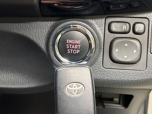 �y�X�}�[�g�L�[�z�J�o����|�P�b�g�ɓ��ꂽ�܂܂ł��h�A�̎{���E�������\�ȃX�}�[�g�L�[�𑕔��B�G���W���̃I���E�I�t�����J�M�����o���K�v����������Ƃ��Ă��֗��ł���