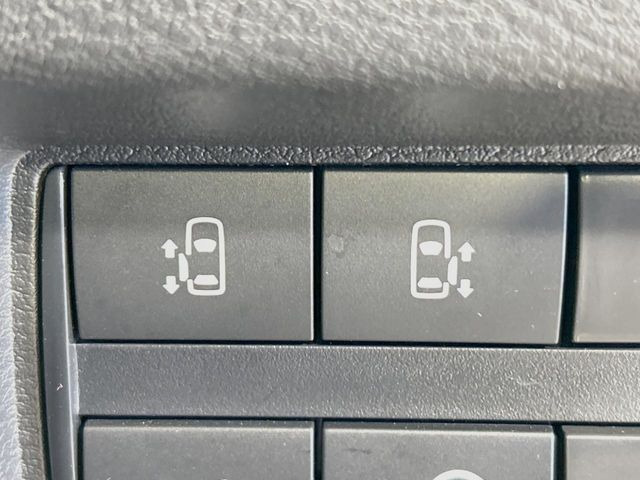 �y�n���Y�t���[�@�\�t�������p���[�X���C�h�h�A�z�X���C�h�h�A�̉��ɑ�������Ă��������ƁA�����I�ɃX���C�h�h�A���J���܂�!�ו��ŗ��肪�ӂ���������Ԃł��A�h�A�̊J���ł��ĂƂ��Ă��֗�!