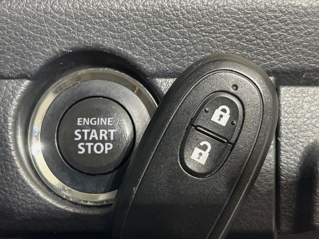 �y�L�[���X�X�^�[�g�V�X�e���z�J�o����|�P�b�g�ɓ��ꂽ�܂܂ł��h�A�̎{���E�������\�ȃX�}�[�g�L�[�𑕔��B�G���W���̃I���E�I�t�����J�M�����o���K�v����������Ƃ��Ă��֗��ł���