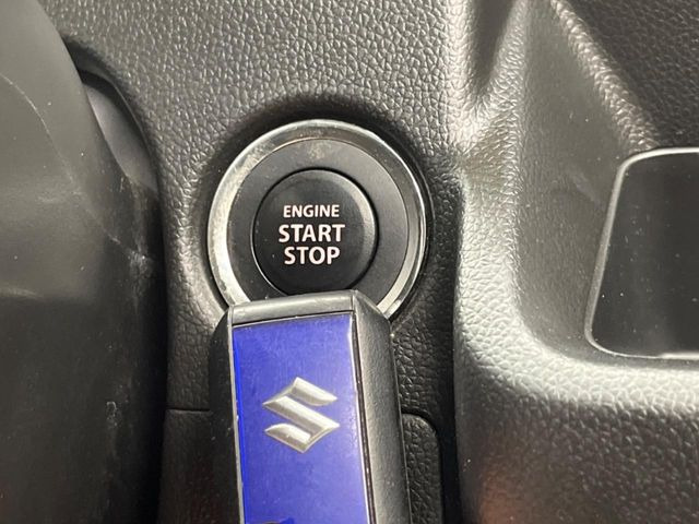 �y�L�[���X�X�^�[�g�V�X�e���z�J�o����|�P�b�g�ɓ��ꂽ�܂܂ł��h�A�̎{���E�������\�ȃX�}�[�g�L�[�𑕔��B�G���W���̃I���E�I�t�����J�M�����o���K�v����������Ƃ��Ă��֗��ł���