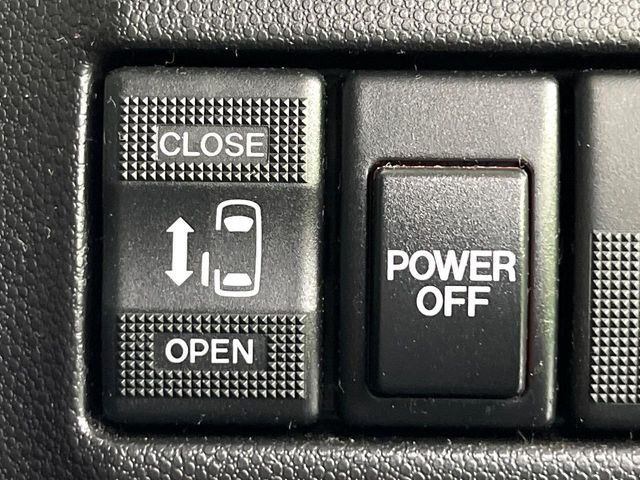 �y�p���[�X���C�h�h�A�z�X�}�[�g�L�[��^�]�Ȃ̃X�C�b�`�ŃX���C�h�h�A�̊J���\���d��������͂����ăh�A���J����K�v�������A���������q�l�ł��A�d���ו��������Ă��鎞�����N�ɊJ���߂ł��܂���