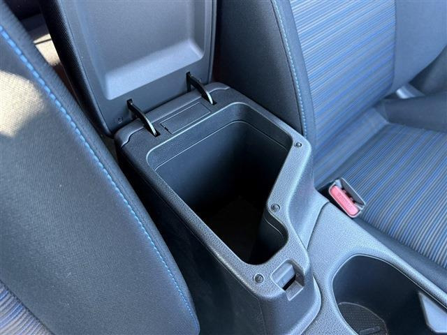 ���Ǝҗl�ւ̔̔��͂��f�肳���Ă��������܂��B �Ԍ������ԗ��̏ꍇ�́A�Ԍ����擾�������x�������z�ŕ\�����Ă���܂��B