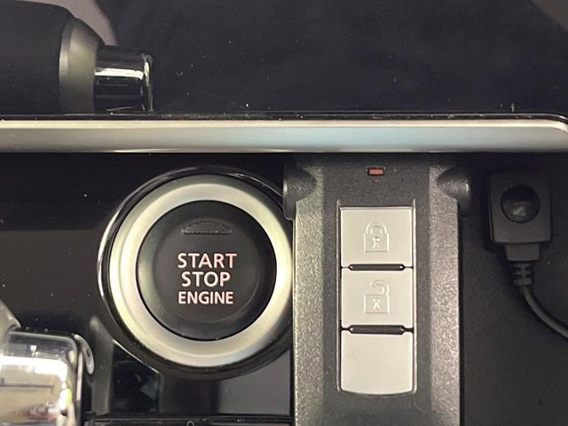 �y�C���e���W�F���g�L�[�z�J�o����|�P�b�g�ɓ��ꂽ�܂܂ł��h�A�̎{���E�������\�ȃX�}�[�g�L�[�𑕔��B�G���W���̃I���E�I�t�����J�M�����o���K�v����������Ƃ��Ă��֗��ł���