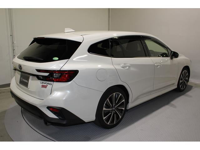 レヴォーグ1.8 STI スポーツ EX 4WD