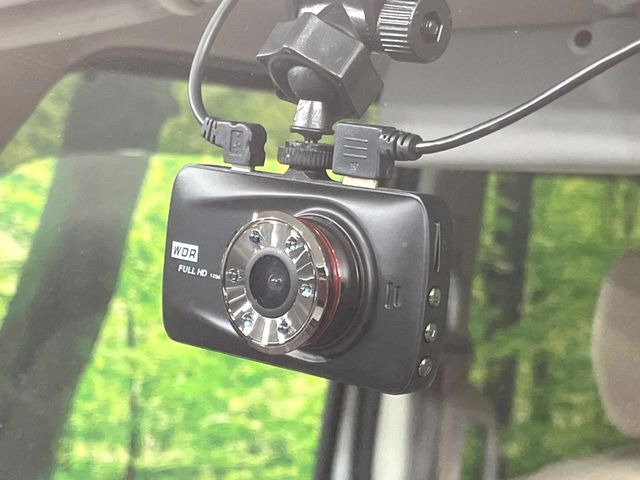 �y�h���C�u���R�[�_�[�z�h���C�u���R�[�_�[����!���s���͂������A������^�]�⎖�̂ɑ��������ہA�f���ŋL�^���A����̃��X�N�ɔ����܂��B���L�^�pSD�J�[�h�͂��q�l�����g�ł��������������K�v������܂��B