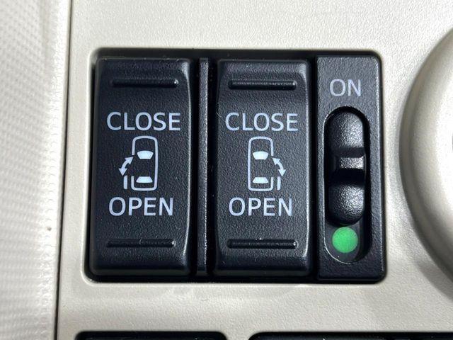 �y�����p���[�X���C�h�h�A�z�X�}�[�g�L�[��^�]�Ȃ̃X�C�b�`�Ō�ȗ����X���C�h�h�A�̊J���\���d��������͂����ăh�A���J����K�v�������A�����Ȃ��q�l�ł��ȒP�ɊJ���߂ł����K�ł���