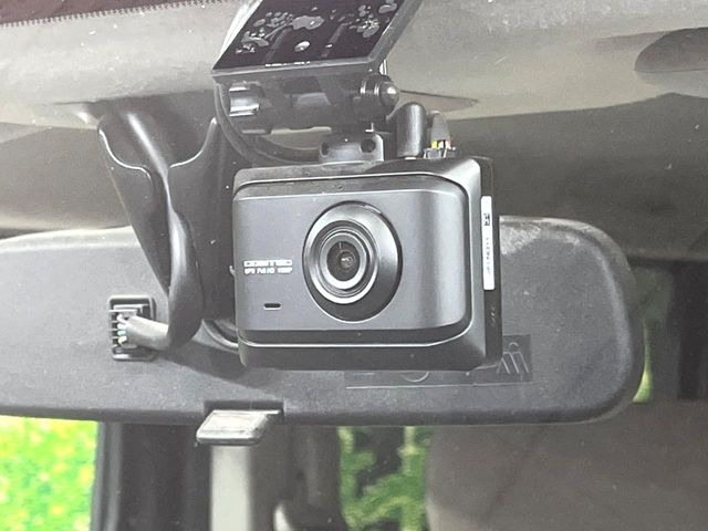 �y�h���C�u���R�[�_�[�z�h���C�u���R�[�_�[����!���s���͂������A������^�]�⎖�̂ɑ��������ہA�f���ŋL�^���A����̃��X�N�ɔ����܂��B���L�^�pSD�J�[�h�͂��q�l�����g�ł��������������K�v������܂��B