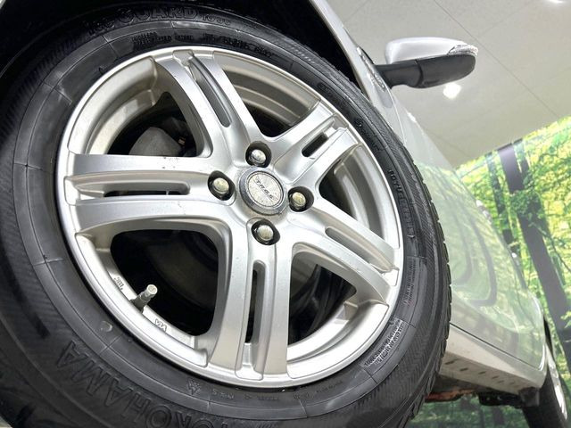 �y15�C���`�A���~�z�C�[���z�O�ςɃ}�b�`�����A���~�z�C�[���𑕒����Ă���܂��B�e��A���~�z�C�[����A�X�^�b�h���X�^�C�����戵�����Ă���܂��B���񂲑��k����������