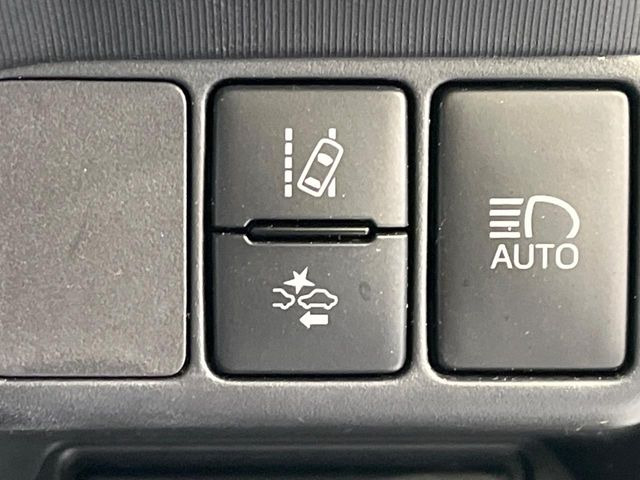 �y�g���^�Z�[�t�e�B�Z���X�z���s���ɑO���̎ԗ�����F�����A�Փ˂������Ȏ��͌x��ƃu���[�L�ŏՓˉ���Ɣ�Q�y�����A�V�X�g�B�����S�Ƀh���C�u�����y���݂��������܂��B