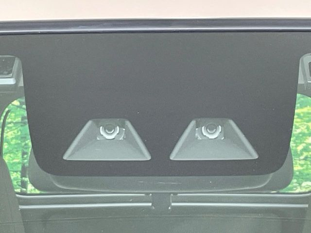 �y�X�}�[�g�A�V�X�g�z���s���ɑO���̎ԗ�����F�����A�Փ˂������Ȏ��͌x��ƃu���[�L�ŏՓˉ���Ɣ�Q�y�����A�V�X�g�B�����S�Ƀh���C�u�����y���݂��������܂��B