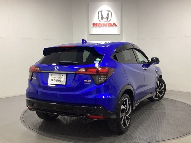 ヴェゼル1.5 ハイブリッド RS ホンダセンシング