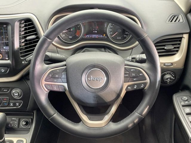 ���n���h�����̃X�������Ȃ��A���ꂢ�ȏ�Ԃ��ێ����Ă���܂��B�e�X�C�b�`���̓�����m�F�ς݂ł��B