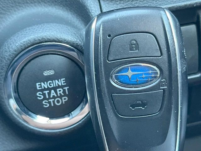 �y�A�N�Z�X�L�[&�v�b�V���X�^�[�g�z�J�o����|�P�b�g�ɓ��ꂽ�܂܂ł��h�A�̎{���E�������\�ȃX�}�[�g�L�[�𑕔��B�G���W���̃I���E�I�t�����J�M�����o���K�v�������A�{�^�����v�b�V�����邾����OK��