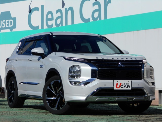 アウトランダーPHEV 2.4 P 4WD