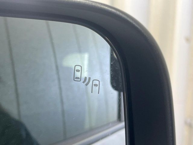 �y�u���C���h�X�|�b�g���j�^�[�z���s���A�h�A�~���[�̎��p�ɂȂ�₷���ӏ��Ɍ㑱�Ԃ��ڋ߂���ƃT�C�h�~���[�̃����Y�Ɍx����\��!�h���C�o�[�ɒ��ӊ��N�����Ă���܂��B