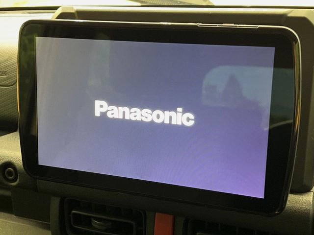 �y9�C���`�i�r�Q�[�V�����z�ړI�n�܂ł�������ē����Ă����g���₷���i�r�BBluetooth�ڑ�����΂������̃X�}�z��MP3�v���C���[�̉��y���Đ��\!�����̉^�]������Ɋy�����Ȃ�܂�!!