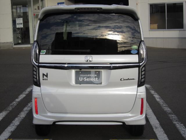 N-BOXカスタムG L ホンダセンシング 4WD