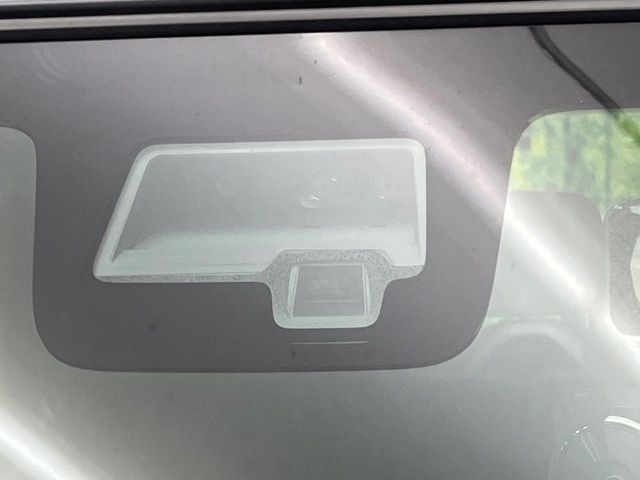 �y�X�Y�L �Z�[�t�e�B�T�|�[�g�z���s���ɑO���̎ԗ�����F�����A�Փ˂������Ȏ��͌x��ƃu���[�L�ŏՓˉ���Ɣ�Q�y�����A�V�X�g�B�����S�Ƀh���C�u�����y���݂��������܂��B