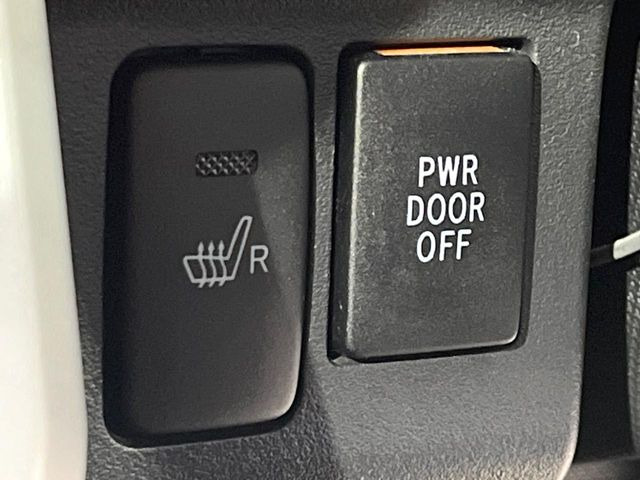 �y�V�[�g�q�[�^�[�z�������ɏd�󂷂�V�[�g�q�[�^�[!�G�A�R����葁�����܂��Ă����̂Ŋ�����̐l�����S�ł��ˁ�G�A�R���̉����͊������邩����A�Ƃ������ɂ����������߂ł��B