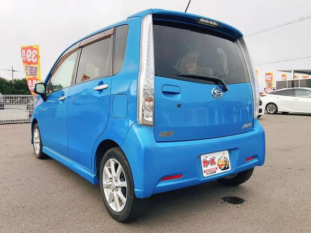 ���X�ł͌y�����Ԃ��畁�ʎԂ܂ŕ��L���I�[�����[�J�[�̎Ԏ�E�F�E�O���[�h��L�x�ɑ����Ă���܂��B