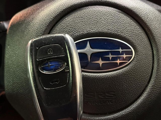 �y�A�N�Z�X�L�[&�v�b�V���X�^�[�g�z�J�o����|�P�b�g�ɓ��ꂽ�܂܂ł��h�A�̎{���E�������\�ȃX�}�[�g�L�[�𑕔��B�G���W���̃I���E�I�t�����J�M�����o���K�v�������A�{�^�����v�b�V�����邾����OK��