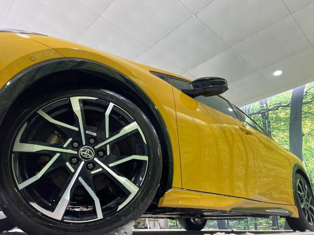 �y����19�C���`�A���~�z�C�[���z�O�ςɃ}�b�`���������A���~�z�C�[���𑕒����Ă���܂��B�e��ЊO�A���~�z�C�[����A�X�^�b�h���X�^�C�����戵�����Ă���܂��B���񂲑��k����������