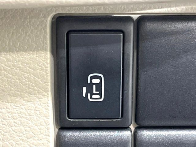 �y�p���[�X���C�h�h�A�z�X�}�[�g�L�[��^�]�Ȃ̃X�C�b�`�ŃX���C�h�h�A�̊J���\���d��������͂����ăh�A���J����K�v�������A���������q�l�ł��A�d���ו��������Ă��鎞�����N�ɊJ���߂ł��܂���