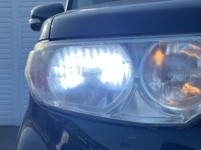 �yHID�w�b�h���C�g�z���ɖ��邭�O�����Ƃ炵�Ă����̂ŁA���V����Ԃ̑��s�������E�ǍD�ň��S���Ă���肢�������܂��B