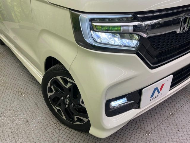 �yLED�w�b�h���C�g�z���V����ԑ��s�����ǍD�Ȏ��E���m�ۂ����S���ĉ^�]�ł��鍂�P�xLED�w�b�h���C�g�𑕔�!�_�����x�������A����d�͂��}�����Ă��܂��B