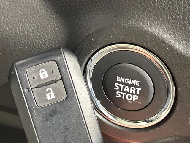 �y�L�[���X�X�^�[�g�V�X�e���z�J�o����|�P�b�g�ɓ��ꂽ�܂܂ł��h�A�̎{���E�������\�ȃX�}�[�g�L�[�𑕔��B�G���W���̃I���E�I�t�����J�M�����o���K�v����������Ƃ��Ă��֗��ł���