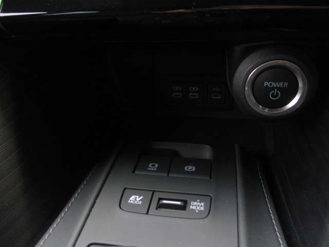 JBL�E����DA�i�r�E�p�m���~�b�N�r���[�E�t���Z�O�ECarplay�EHUD�E���v�x���`���[�V�����E�X�e�A�q�[�^�[�EP�o�b�N�h�A�E�r���g�C��ETC2.0�E�h�����R����D�C���i�[�~���[�E����19AW�EPCS�ELCC�ELTA�EBSM�ERCTA