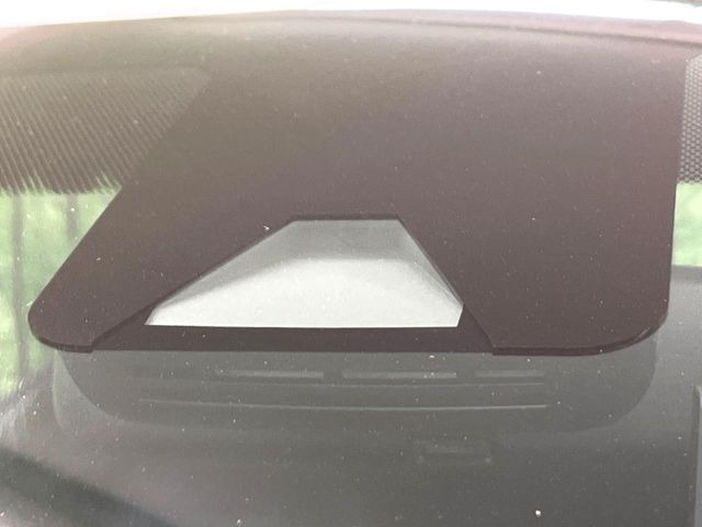 �y�g���^�Z�[�t�e�B�Z���X�z���s���ɑO���̎ԗ�����F�����A�Փ˂������Ȏ��͌x��ƃu���[�L�ŏՓˉ���Ɣ�Q�y�����A�V�X�g�B�����S�Ƀh���C�u�����y���݂��������܂��B