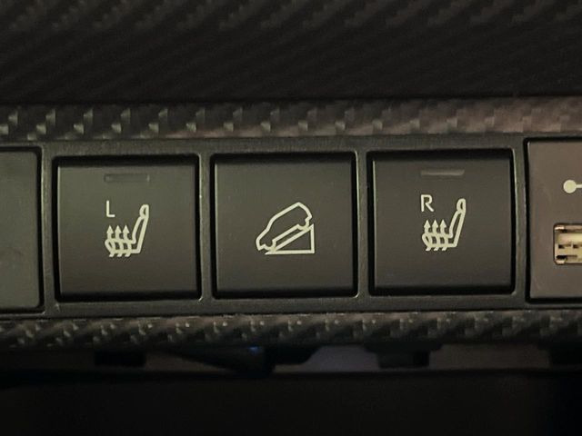 �y�V�[�g�q�[�^�[�z�������ɏd�󂷂�V�[�g�q�[�^�[!�G�A�R����葁�����܂��Ă����̂Ŋ�����̐l�����S�ł��ˁ�G�A�R���̉����͊������邩����A�Ƃ������ɂ����������߂ł��B