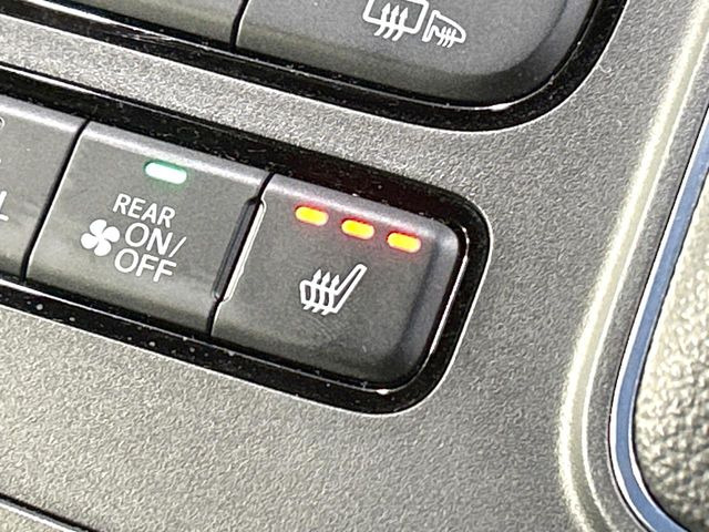 �y�V�[�g�q�[�^�[�z�������ɏd�󂷂�V�[�g�q�[�^�[!�G�A�R����葁�����܂��Ă����̂Ŋ�����̐l�����S�ł��ˁ�G�A�R���̉����͊������邩����A�Ƃ������ɂ����������߂ł��B