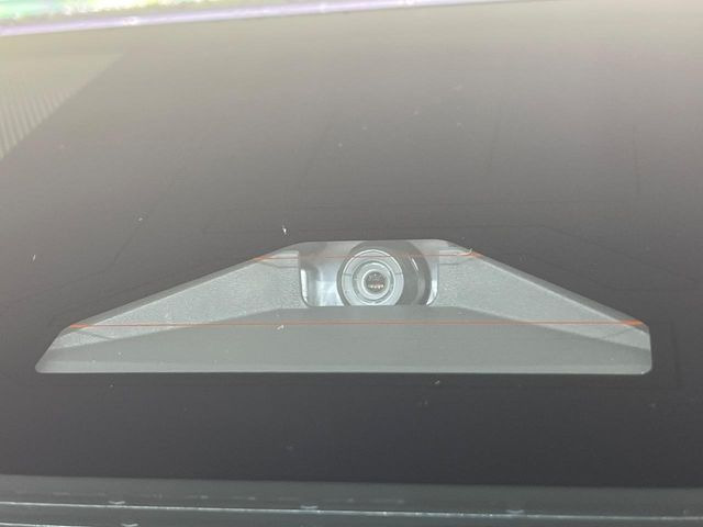 �y�v���N���b�V���Z�[�t�e�B�z�O���̎ԗ��������m���A�Փ˂������Ȏ��͌x��Œ��ӂ𑣂��A�u���[�L�𓥂ޗ͂��T�|�[�g�B�u���[�L�𓥂߂Ȃ������ꍇ�͏Փ˔�Q�y���u���[�L���쓮�A�Փˉ�����T�|�[�g���܂��B